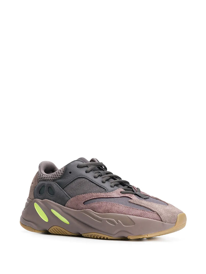 Yeezy Boost 700 Mauve Sneakers