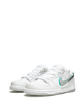 X Diamond Supply Co. Sb Dunk Low Pro Og Qs White Sneakers