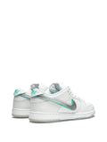 X Diamond Supply Co. Sb Dunk Low Pro Og Qs White Sneakers