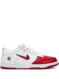X Supreme Sb Dunk Low Jewel Swoosh Red/White Sneakers