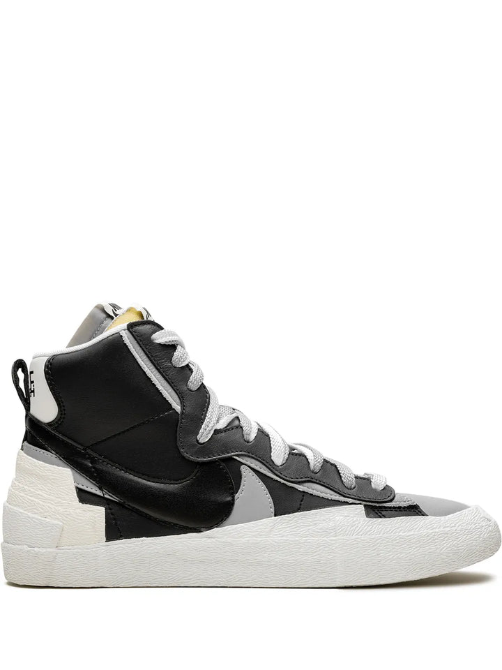 X Sacai Blazer Mid Black/Grey Sneakers