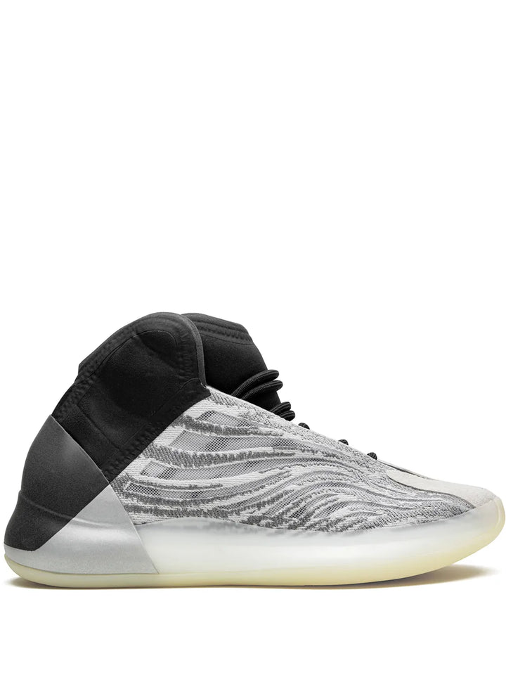 Yeezy Quantum Sneakers