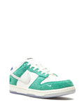 X Kasina Dunk Low Road Sign Sneakers