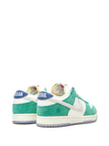X Kasina Dunk Low Road Sign Sneakers