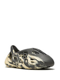 Yeezy Foam Runner Mxt Moon Gray Sneakers