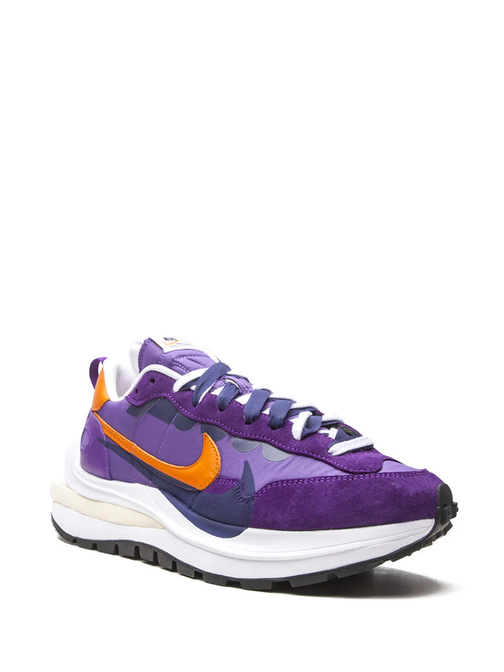 X Sacai Vaporwaffle Dark Iris Sneakers