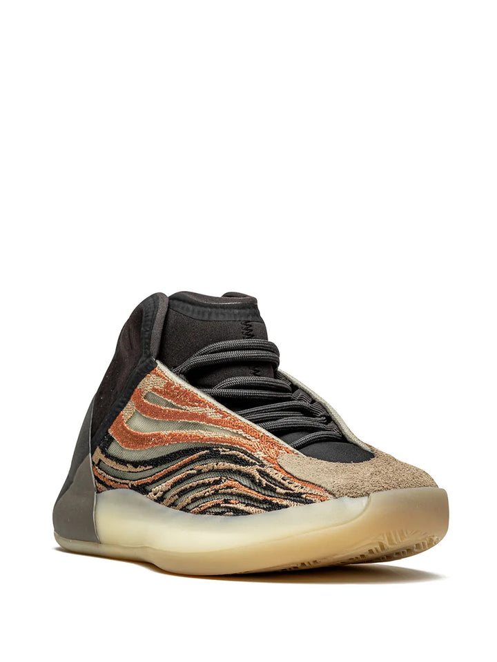 Yeezy Qntm Flash Orange Sneakers