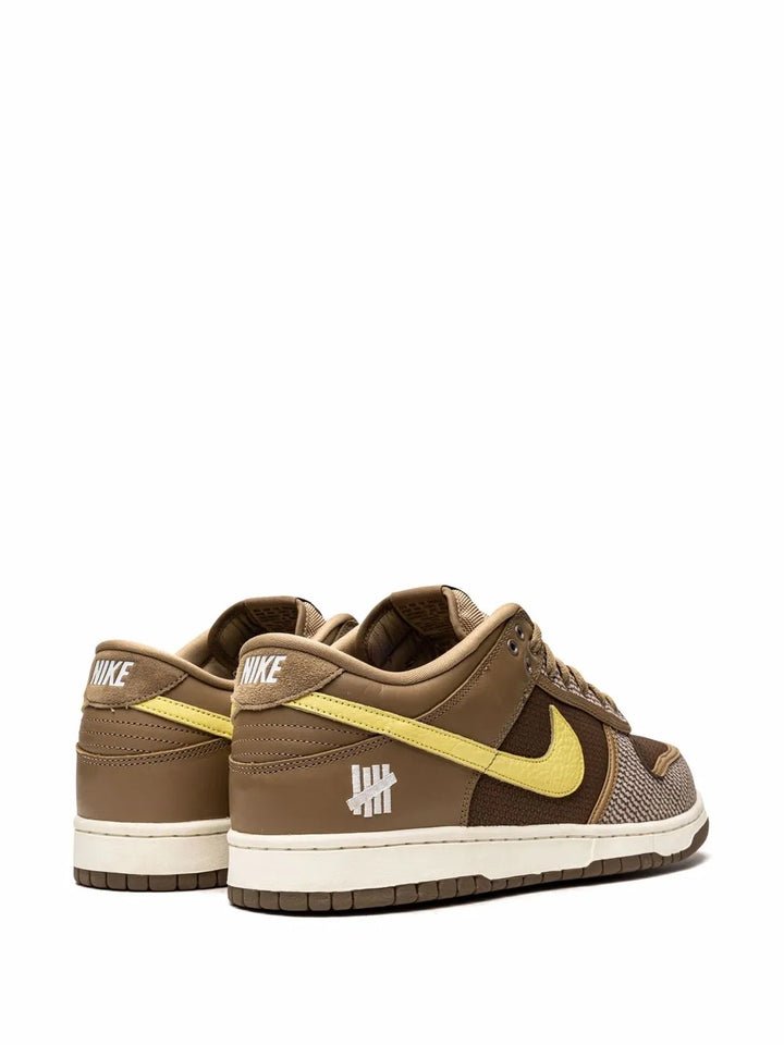 X Undefeated Dunk Low Sp Canteen Sneakers