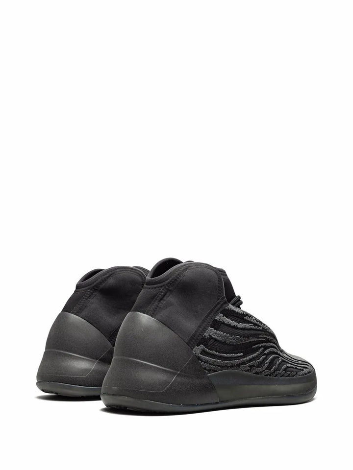 Yeezy Quantum Onyx Sneakers
