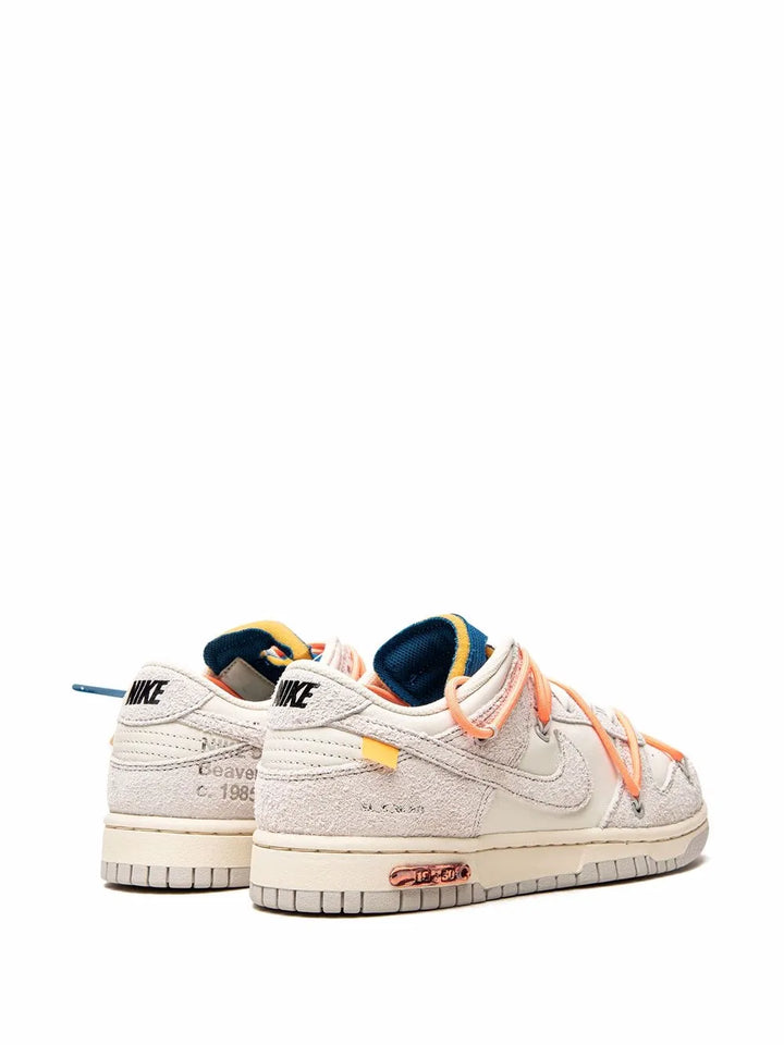 X Off-White X Off-White Dunk Low Lot 19 Sneakers