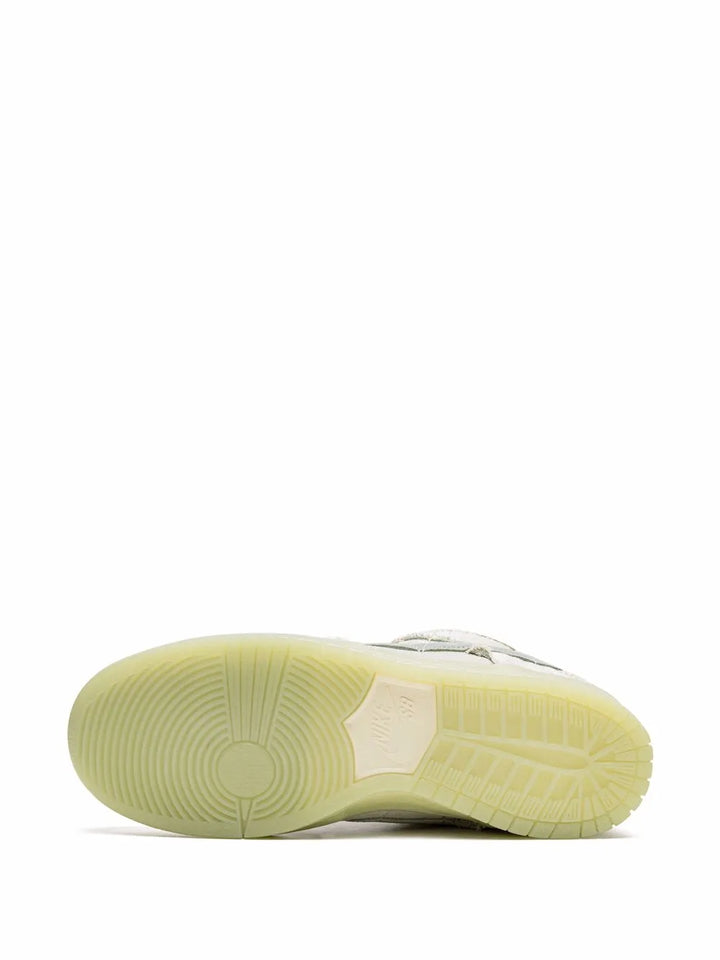 Sb Dunk Low Mummy Sneakers