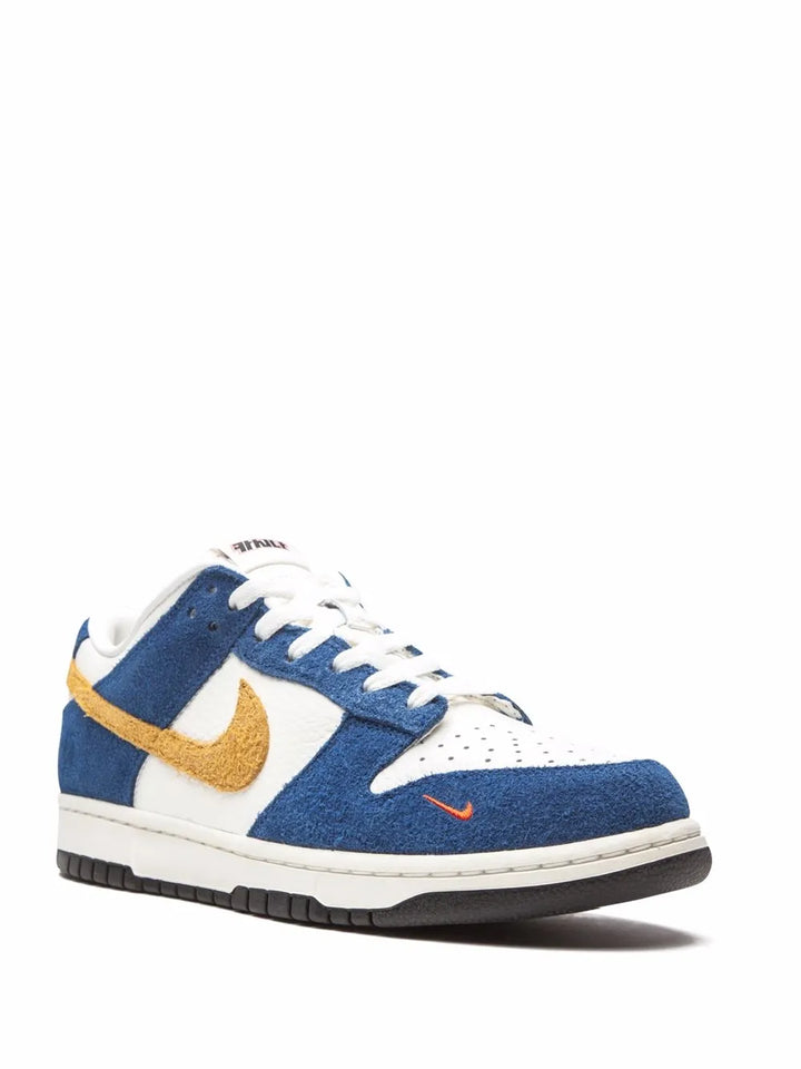 X Kasina Dunk Low 80S Bus Sneakers