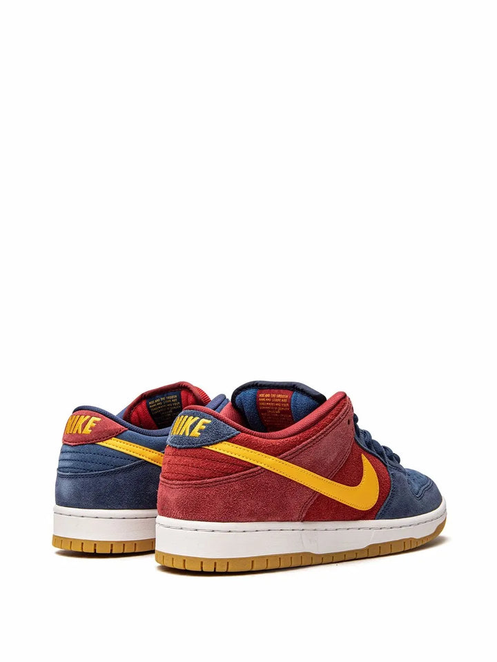 Sb Dunk Low Barcelona Sneakers