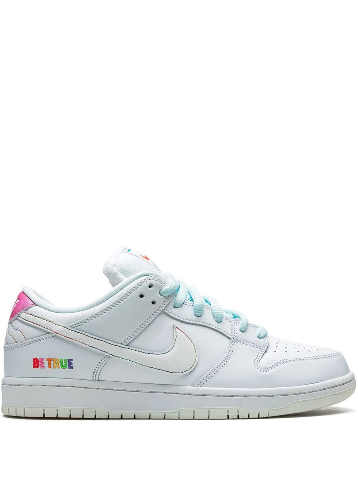 Sb Dunk Low Pro Be True Sneakers