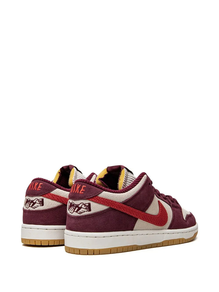 Sb Dunk Low Skate Like A Girl Sneakers