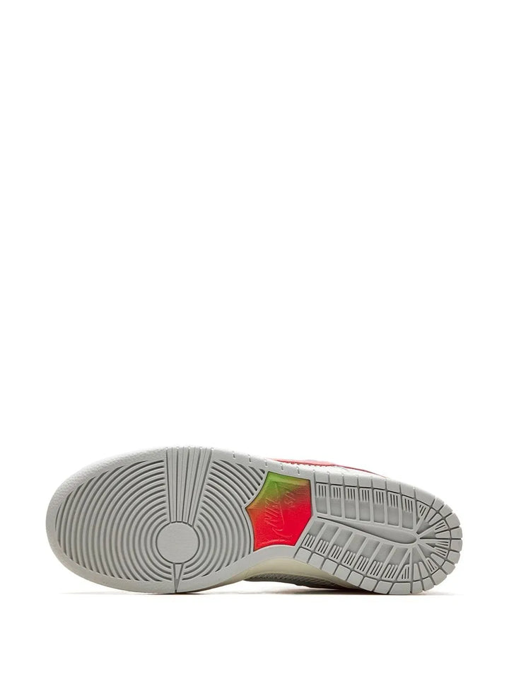 Sb Dunk Low Be True Sneakers