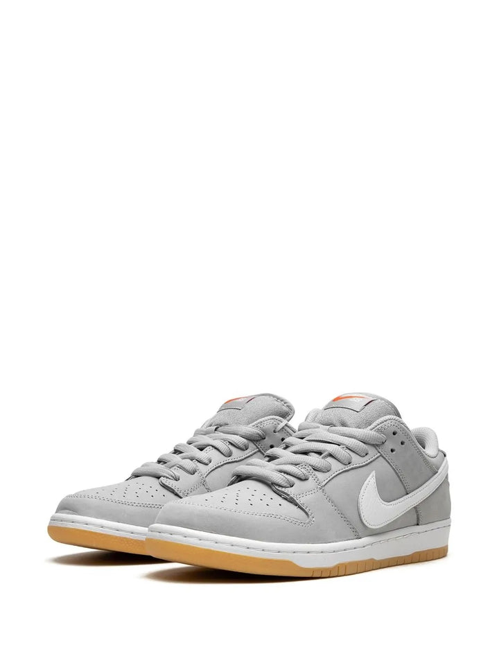 Sb Dunk Low Pro Iso Grey/Gum Sneakers