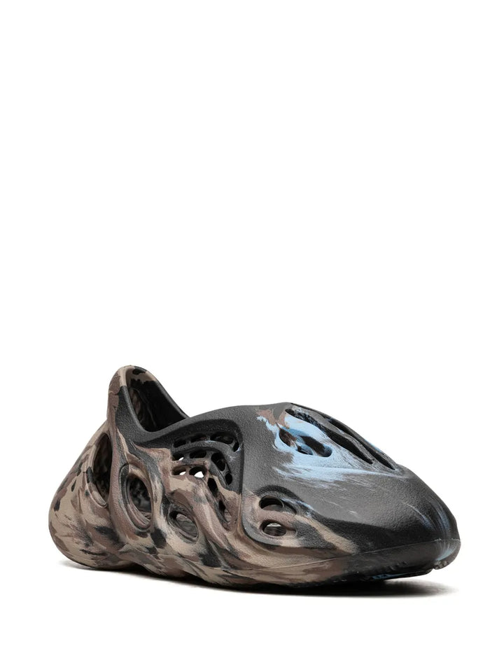 Yeezy Foam Runner Mx Brown Blue Sneakers