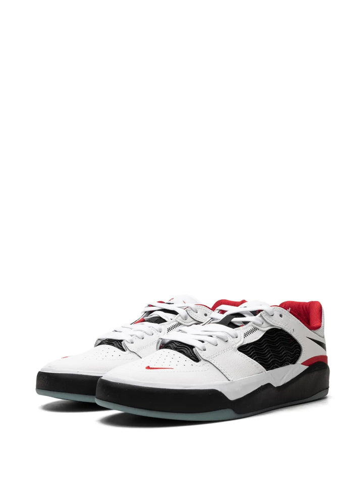 Sb Ishod Wair Chicago Sneakers