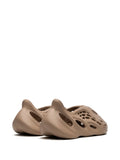 Yeezy Foam Runner Clay Taupe Sneakers