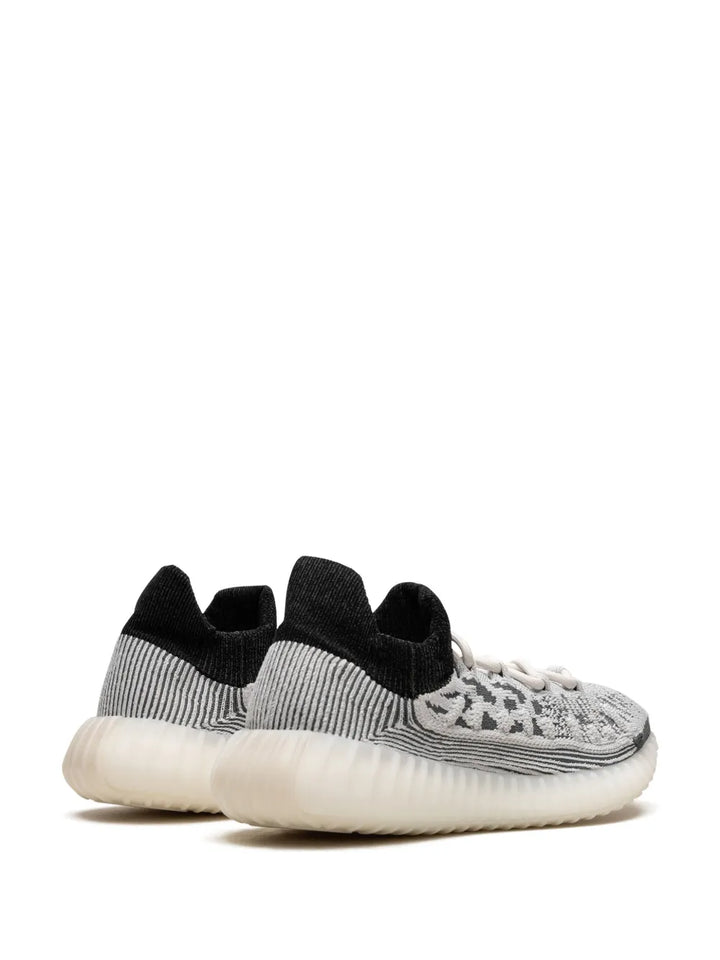 Yeezy Boost 350 V2 Panda Sneakers