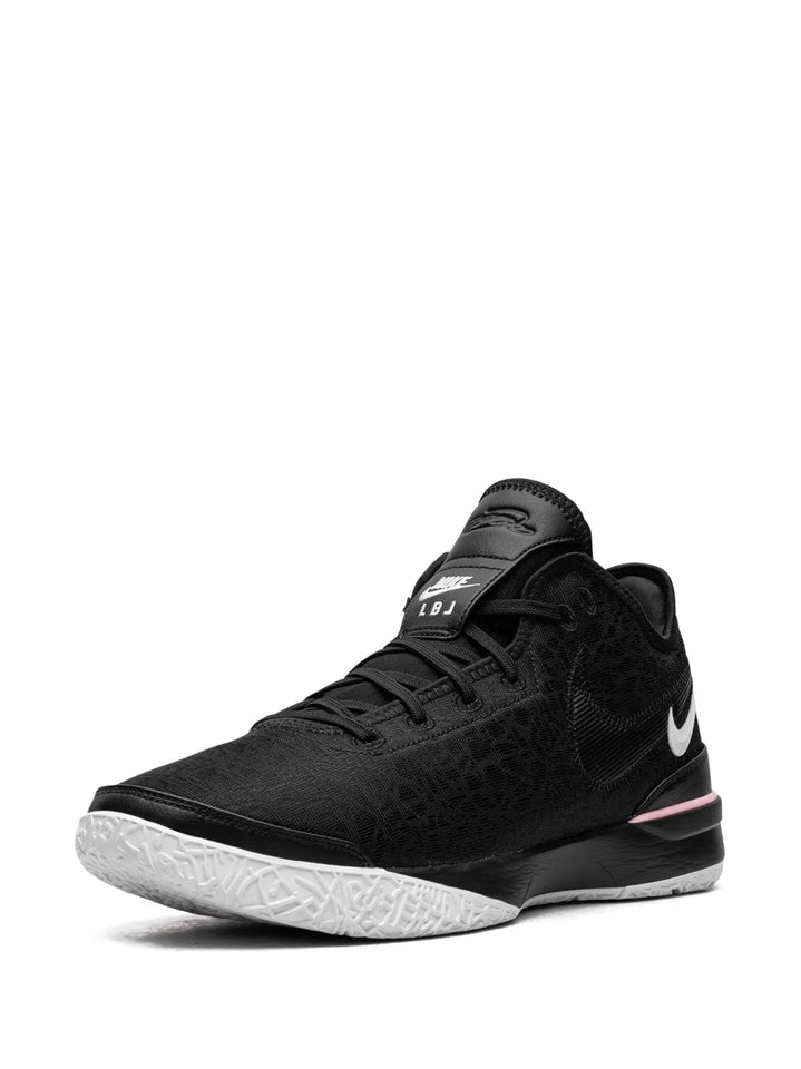 Zoom Lebron Nxxt Gen Black/White Sneakers