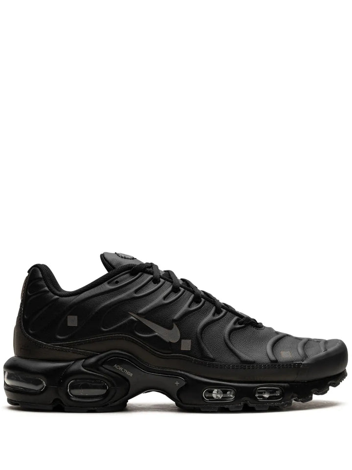 X A-Cold-Wall* Air Max Plus Sneakers