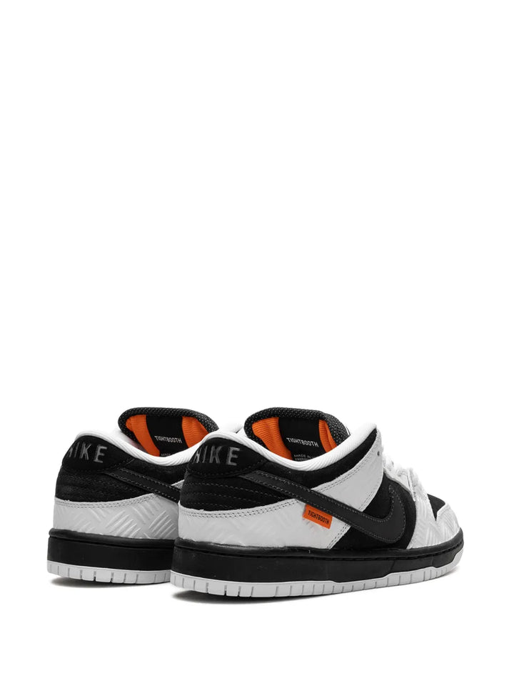 X Tightbooth Sb Dunk Low Sneakers