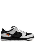 X Tightbooth Sb Dunk Low Sneakers