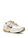 Zoom Vomero 5 Light Bone/Medium Olive Sneakers