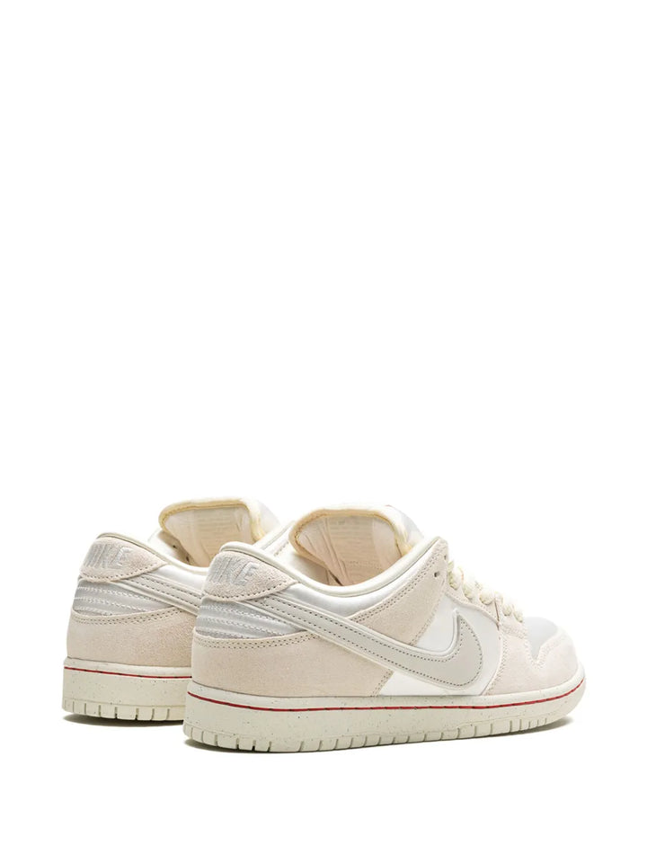 Sb Dunk Low Valentines Day - Low Love Found Sneakers