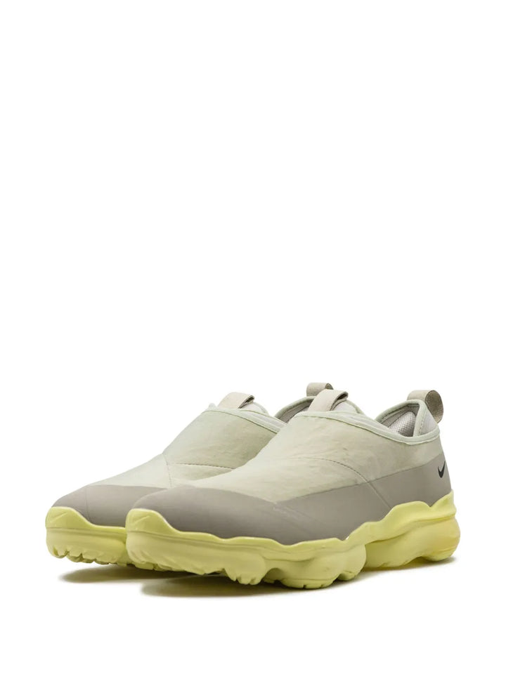Vapormax Moc Roam Light Stone Sneakers