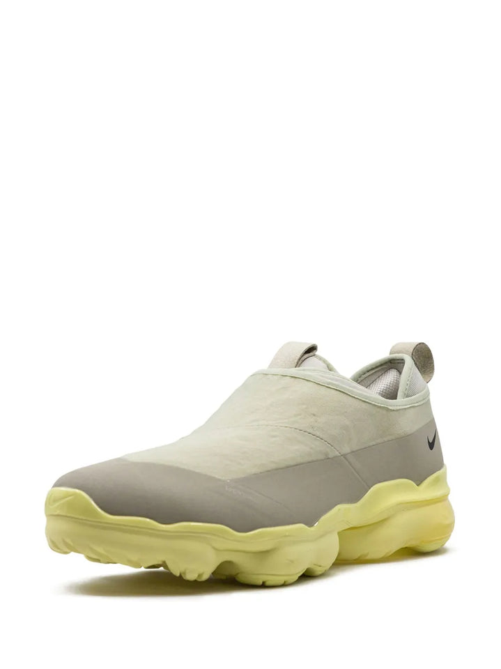 Vapormax Moc Roam Light Stone Sneakers