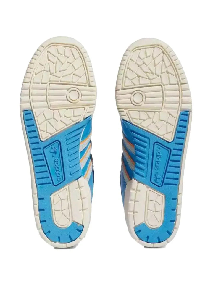 X The Simpsons Rivalry Low Itchy Sneakers