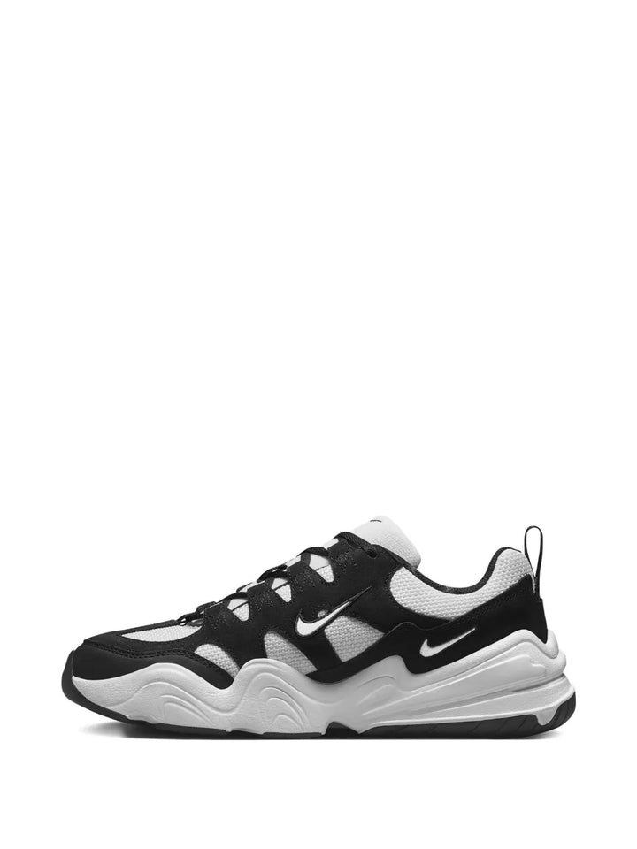 Tech Hera Blk/Wht Black/White Sneakers