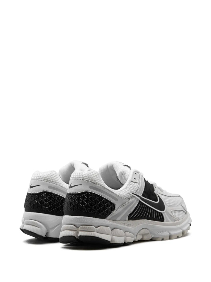Zoom Vomero 5 White/Black Sneakers