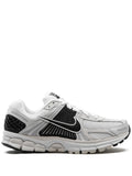 Zoom Vomero 5 White/Black Sneakers