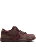 Sb Dunk Low City Of Love Sneakers