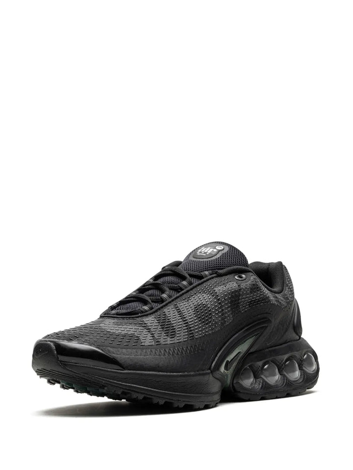 X Supreme Air Max Dn Black Sneakers