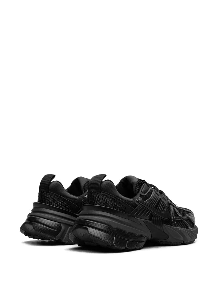 V2K Run Black Anthracite Sneakers