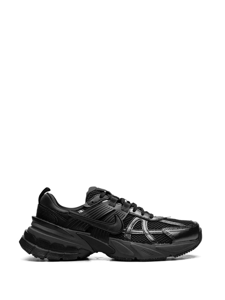 V2K Run Black Anthracite Sneakers
