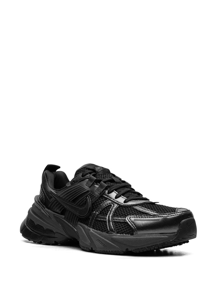 V2K Run Black Anthracite Sneakers