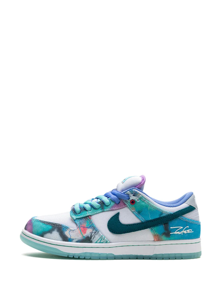X Futura Laboratories Sb Dunk Low Bleached Aqua Sneakers