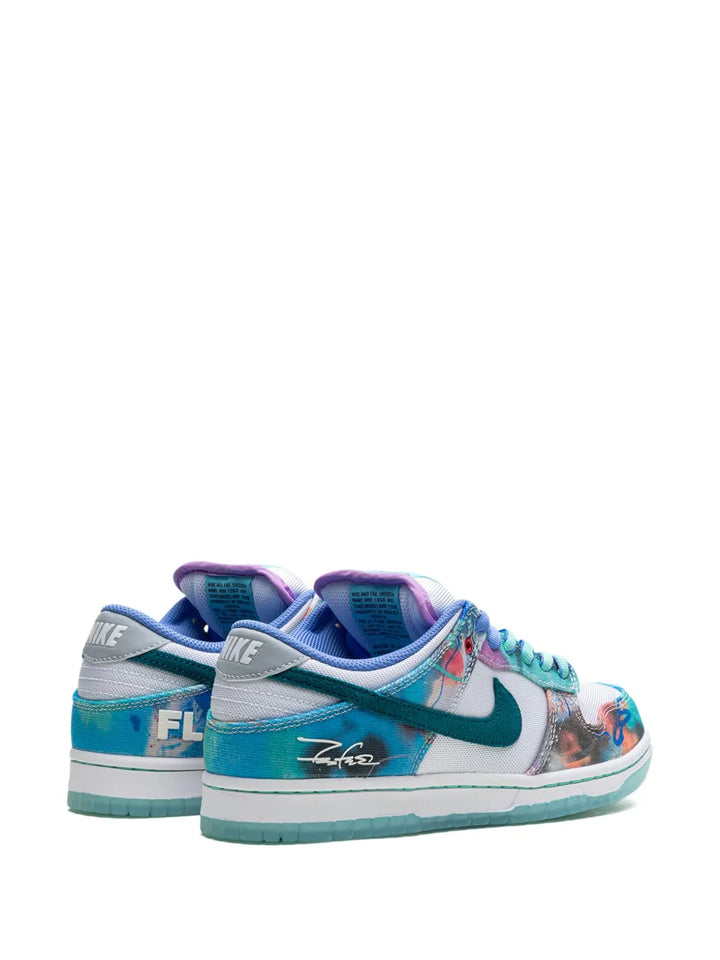 X Futura Laboratories Sb Dunk Low Bleached Aqua Sneakers