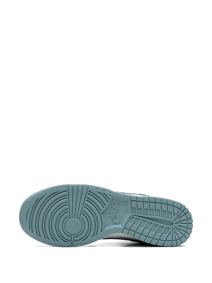 Dunk Low