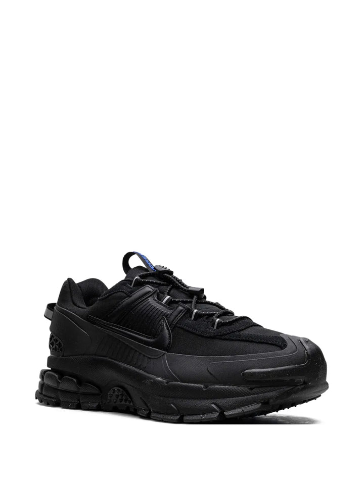 Zoom Vomero Roam Sneakers