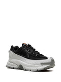 Zoom Vomero 5 Roam Black/Light Silver Sneakers