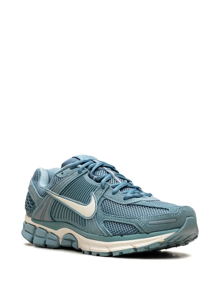 Zoom Vomero 5 Sneakers