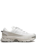 Zoom Vomero Roam Sneakers