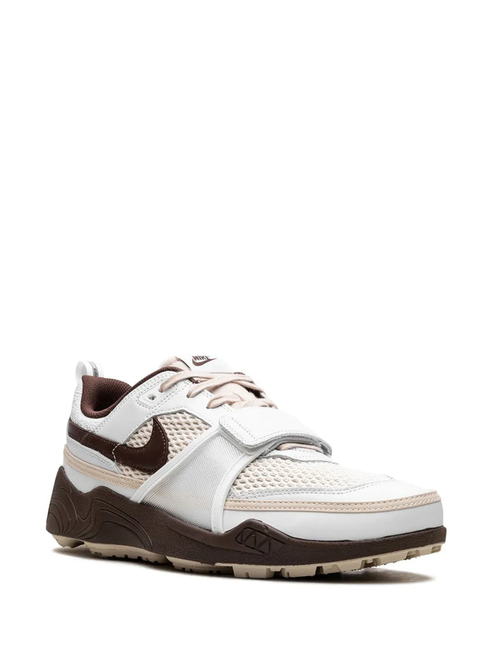 X Travis Scott Zoom Field Jaxx Sneakers